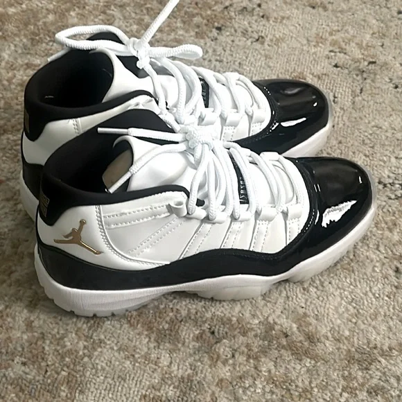 Jordan 11’s - Picture 1 of 3